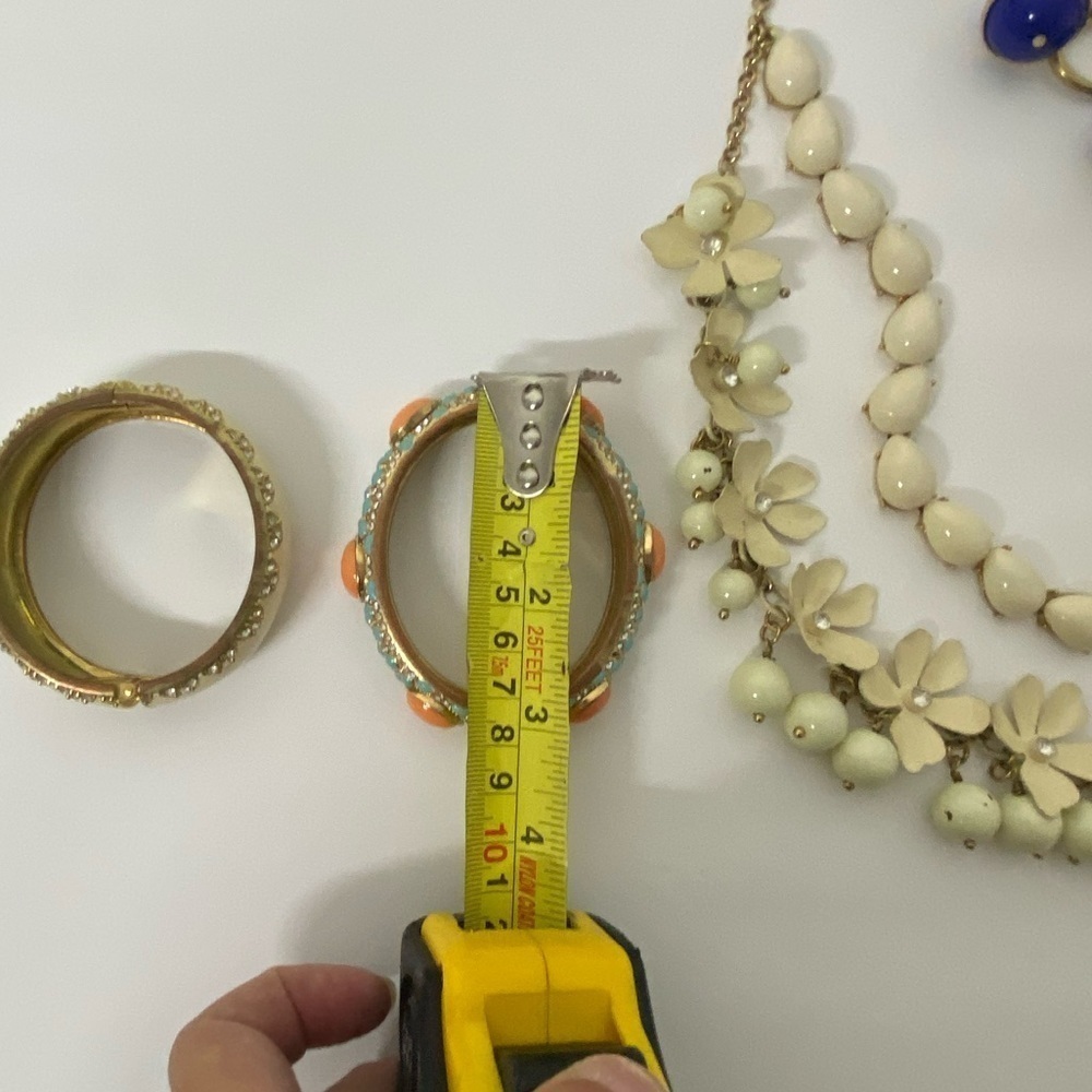 Lot of Jewelry, 4 Piece Bundle - Picture 6 of 7